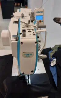 به یک همکار خانم جهت وسطکاری نیازمندیم