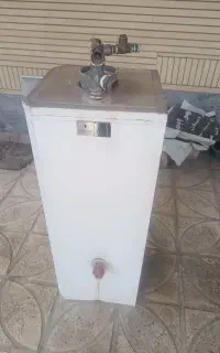آبگرم کن دیواری مخزن دار امید