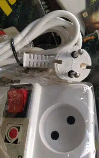 سیم سیار ومحافظ برق یخچال چهار خانه