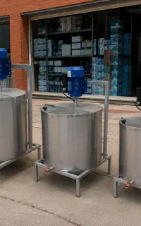 دستگاه دوغ زن مدلK-20/کره گیر همزن دار-شاسی پروفیل