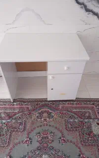میز وقفسه