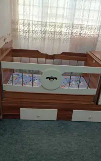 تخت و گهواره شو کودک