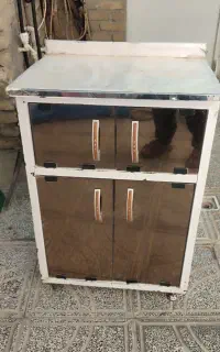 کابینت سماور تمیز و سالم