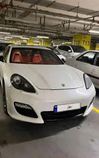 پورشه پانامرا 2011 Limited