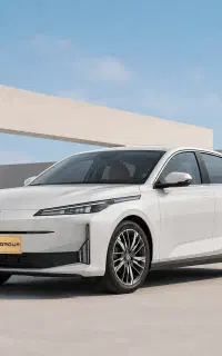 چانگان نوو A05 تحویل فوری گروه خودرویی دلیلی
