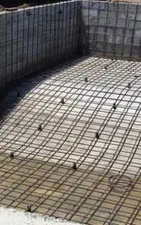 استخر بتنی