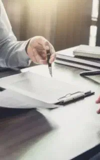 وکیل پایه یک دادگستری
