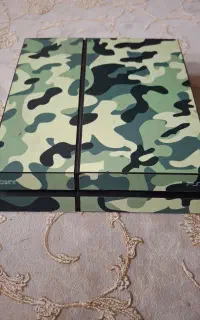 کنسول پلی استیشن ps4 درحدنو با 4 عدد دسته