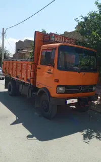 یک دستگاه کامیون بنز خاور808