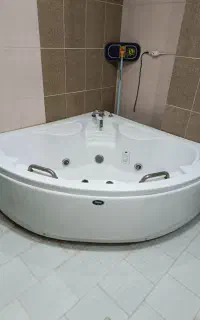 وان جکوزی دونفره حمام