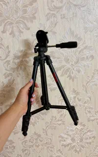 پایه دوربین عکاسی