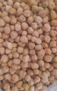 فروش عدس و نخود