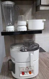 آبمیوه گیری،مخلوط کن ، آسیاب