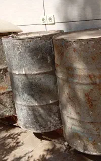 بشکه 220 لیتری