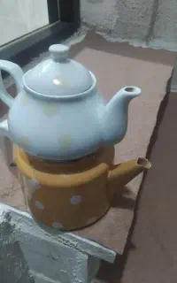 کتری و قوری چینی و لعاب