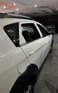 یک دستگاه خودرو اچ سی کراس مدل ۱۳۹۷ بدونه رنگ