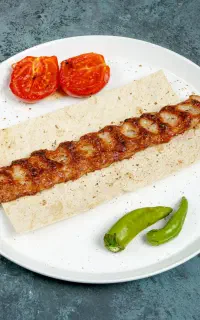 غذا کباب مرغ فقط50 تومن