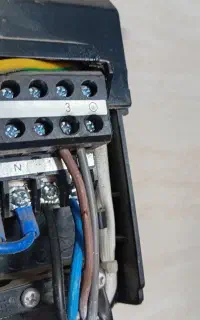 کلیه خدمات کولرهای اسپلیت و پنجره ای