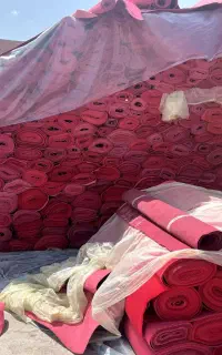 موکت درحد نو بدون سوختگی و پارگی تمیز