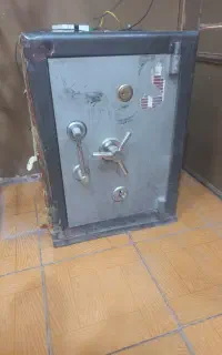 گاوصندوق کارکرده