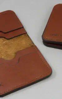 گمشده جاکارتی مدارک قهوه ای