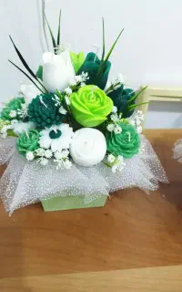 باکس زیبای گل شمعی