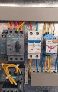 برقکار صنعتی سرویس کولر گازی برق ساختمان