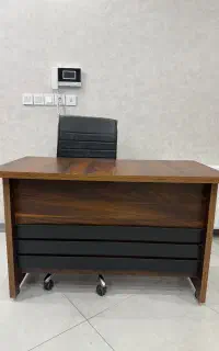 میز و صندلی اداری
