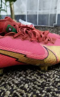 کفش اورنیجال