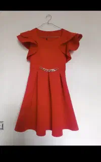 پیراهن عروسکی
