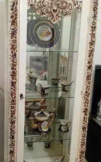بوفه و ساعت
