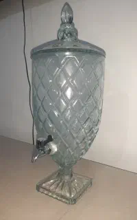 ظرف شیشه ای
