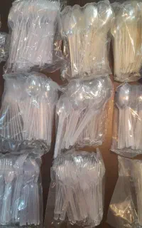 ظروف یکبار مصرف حراجی