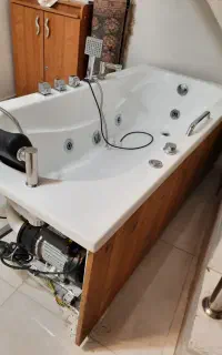 فروش جکوزی نو به شکل مزاید