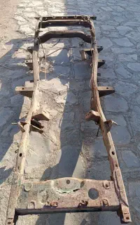 شاسی جیب ۶ سیلندر