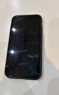 آیفون ۱۱ نرمال ۱۲۸ گیگ دو سیم‌کارت