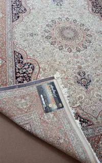 فروش فرش ماشینی ۷۰۰شانه بزرگمهر