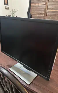 مانیتور ۲۴ Dell