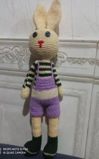 عروسک خرگوش بافتنی