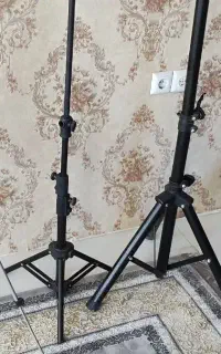 ۳ عدد سه پایه دوربین