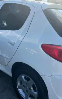 پژو ۲۰۷ اتوماتیک tu5 سقف فلز مدل ۱۴۰۳ لنگرود