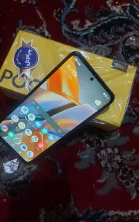 گوشی poco m5s  گیگ۲۵۶ رم۸ سالم سالم