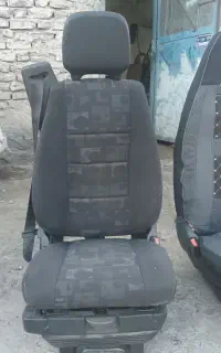 صندلی کامیون بادی
