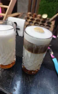 کار در کافی‌شاپ