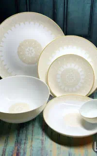 سرویس غذا خوری آکبند