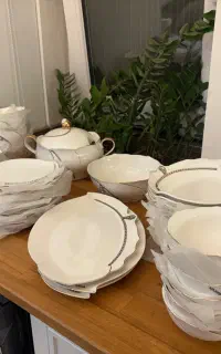 سرویس چینی آلمانی امپراطور نگین دار