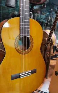 گیتار یاماها سی 40 /اصل اندونزی