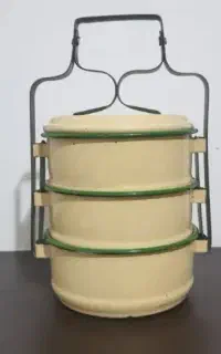 ظرف لعابی