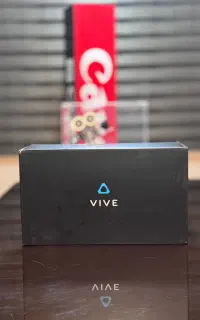 HTC Vive Cosmos Eliteهدست واقعیت مجازی حرفه‌ای VR