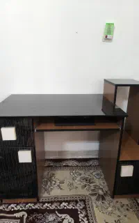 میز کامپیوتر شیک یا کار